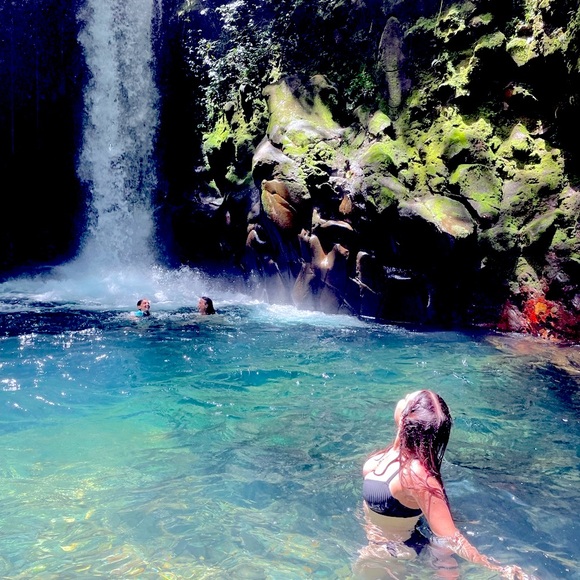 Meet your Posher, Rachael - Picture 3 of 14